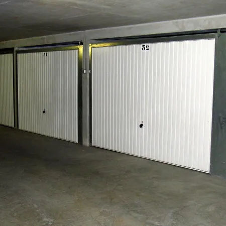 Les Clos Apartman *